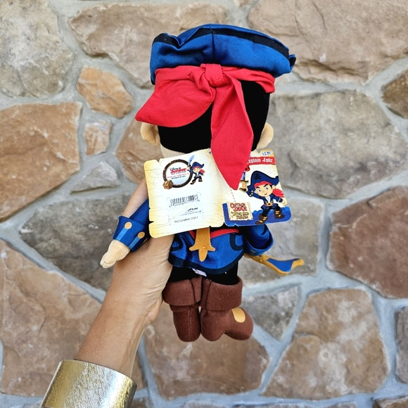 Disney Store Genuine Captain Jake & Never Land Pirates Authentic Plush Toy 12" - Picture 5 of 13